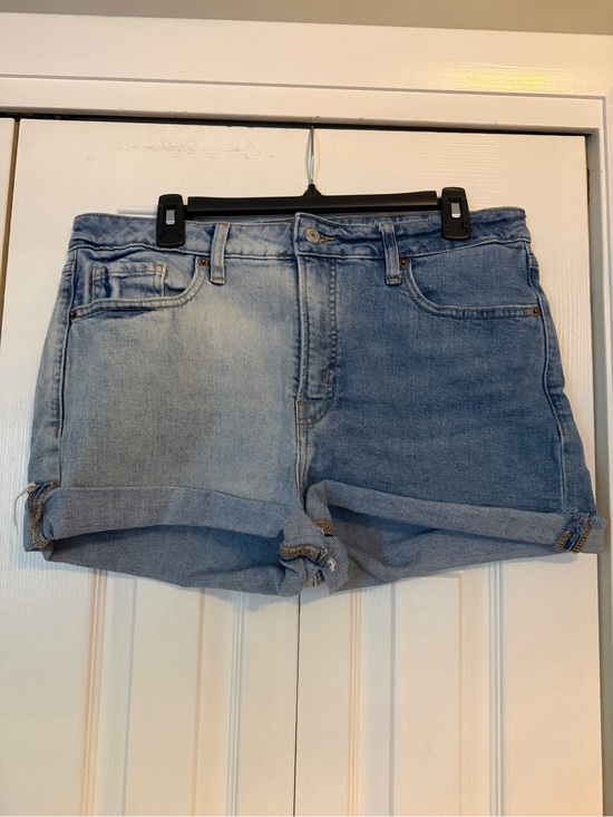 Old Navy Pants - Old Navy Two-Tone Light and Medium Blue Denim Shorts